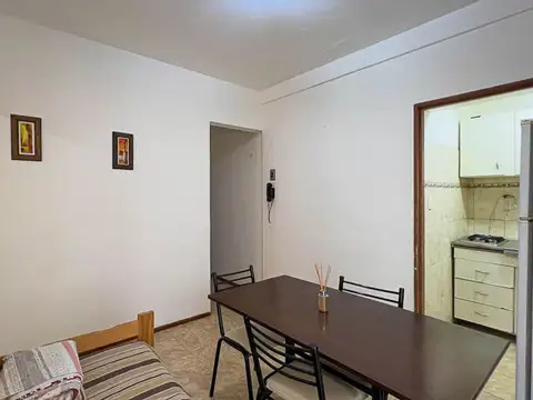 VENTA DEPTO 2 AMB A 1 CUADRA DEL MAR AV COLÓN.