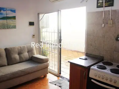 Depto Tipo Casa 2 ambientes con 1 baño