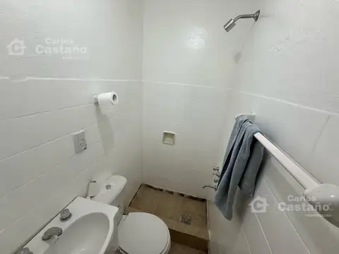 Depto Tipo Casa 2 ambientes con 1 baño