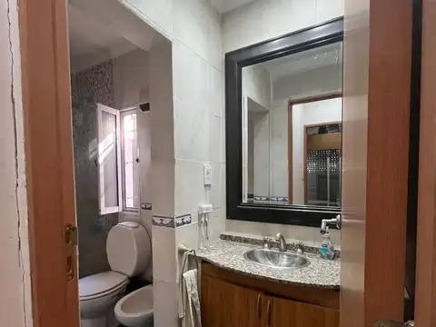 Casa en Alquiler con 1 cochera