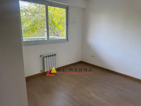 Venta estrenar 4 ambientes frente Salvador Maria Carril