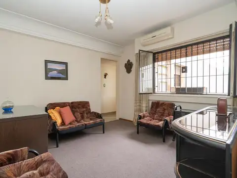 Venta Departamento Tres Ambientes en Caballito