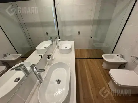 Depto Tipo Casa 5 ambientes con 1 baño