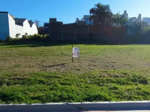 Terreno en Venta en Parana, USD 21.000