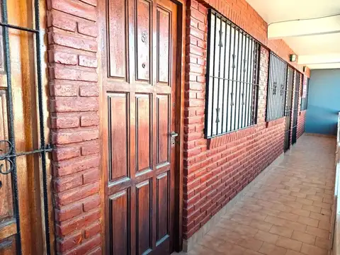 Depto Tipo Casa en Venta 32 años