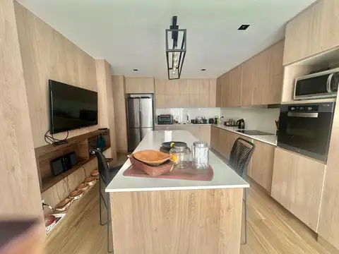 Casa en Alquiler de 4 dormitorios