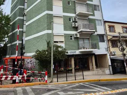 Departamento en La Lucila-Vias/Maipu