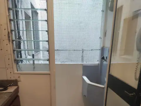 Departamento en Alquiler en Parque Rivadavia, $ 650.000