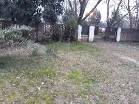 Casa en Alquiler en Mariano Acosta, $ 600.000
