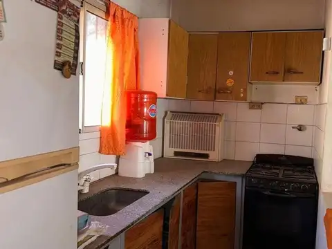 Depto Tipo Casa en Alquiler de 4 ambientes
