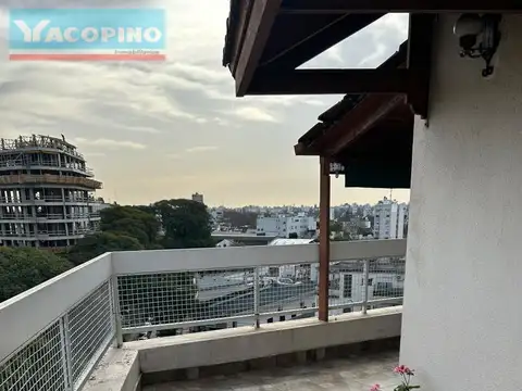 Departamento 2 ambientes con gran balcón terraza en VENTA