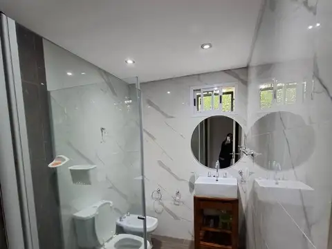 Casa 4 ambientes con 3 baños