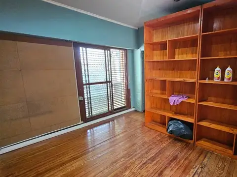 BASAVILBASO AL 1900 - S/EXP Y C/ENTR INDEP FRENTE QUINCHO C/PARR GRAN TZA BALCON