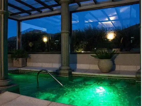 Hotel en Venta 20 años