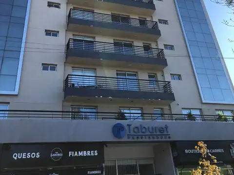 Departamento monoambiente en alquiler- Ituzaingó Norte