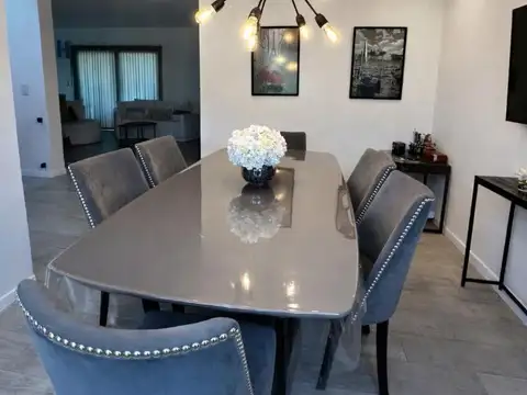 Casa en Venta en La Cañada - Los Arces, USD 260.000
