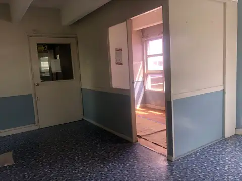 Oficina en Venta en Lanús Este, USD 49.000
