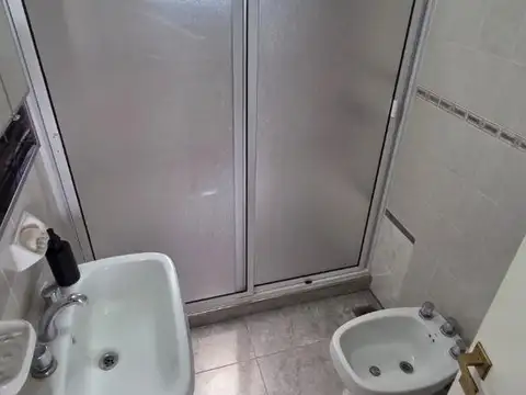 CASA REFACCIONADA A NUEVA EN LA TATENGUITA