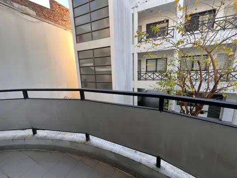 Departamento en Alquiler en Terminal de Omnibus, $ 410.000