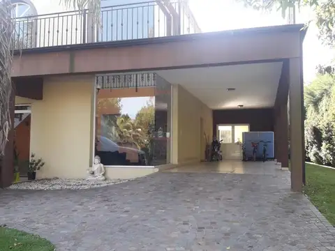 Carola Lorenzini 4900