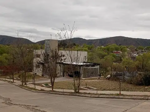 Lote en venta en Country Altos de Carlos Paz, Cba