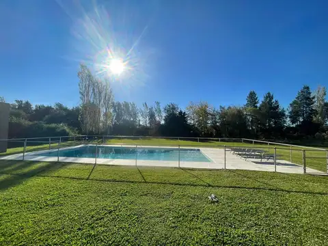 Camino Interno, Lujan lote 205