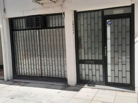 Local en Alquiler en La Plata, $ 350.000