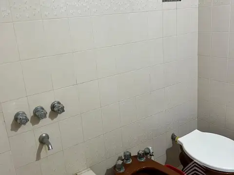 Depto Tipo Casa en Venta con 2 cocheras