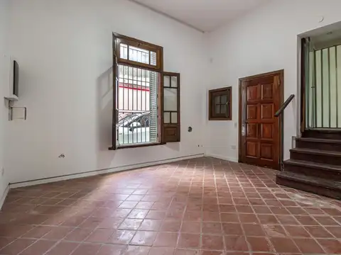 Oficina en Venta 60 años