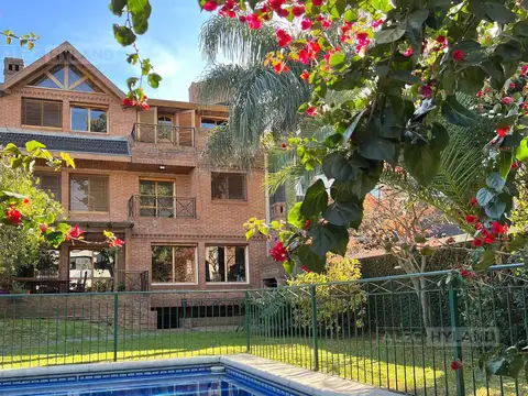 Casa en Alquiler de 4 dormitorios