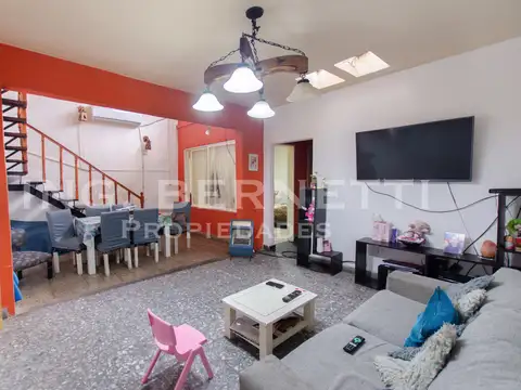 PH 3 Ambientes con terraza y quincho -  Excelente ubicación -