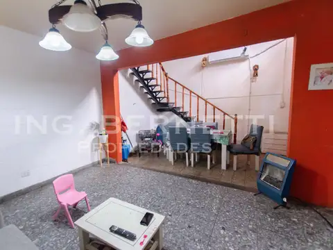 Campana 4800, Piso PB