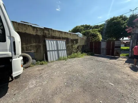 Galpon en Venta 10  mts Frente