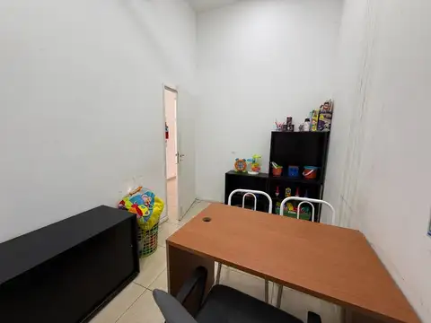 Oficina Monoambiente con 2 baños