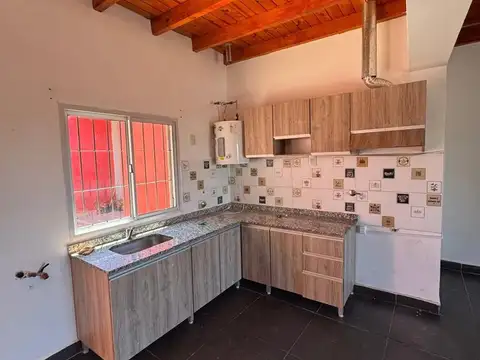 Alquiler Departamento Calle Perú, Las Heras