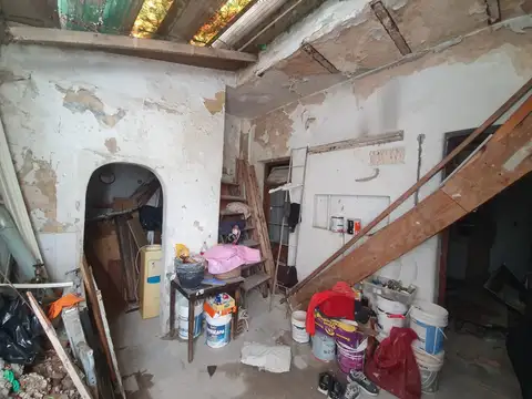 PH EN ESQUINA - TOTALMENTE A RECICLAR - ESPACIO AEREO PROPIO