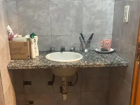 Local en Venta en Temperley, USD 450.000