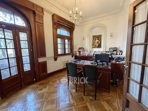 Depto Tipo Casa en Venta de 11 ambientes