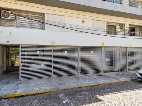 Pasaje De Marchi al 2900 - 00-05
