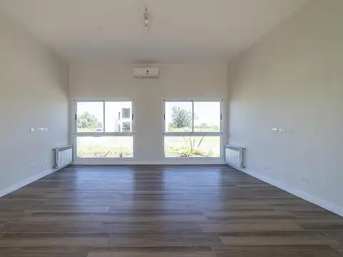 Casa en Venta en Ezeiza, USD 316.200