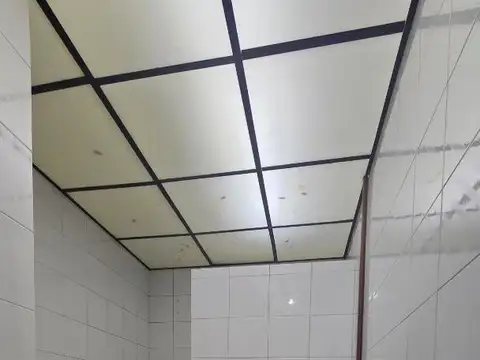 Casa en Venta en Isidro Casanova, USD 48.000