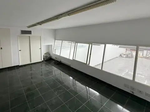 Galpon en Venta en Villa General Mitre, USD 750.000
