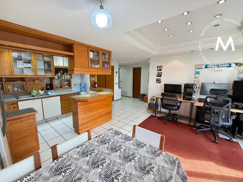 APTO CRÉDITO - Departamento en venta de 2 ambientes con cochera - Villa Ballester Centro
