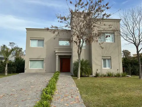 Casa con 3 dorm. en La Reserva Cardales C.C.