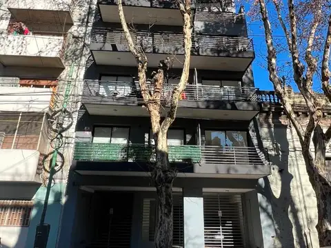 Alquiler  departamento 1 ambiente  al frente  en Almagro