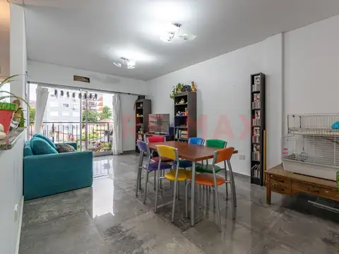 Venta Dpto 2 amb con balcón en  Vicente López