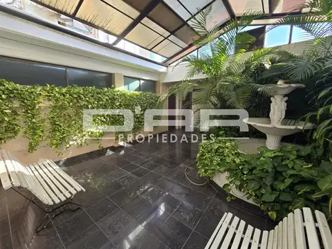 Fondo Comercio en Venta con 14 cocheras