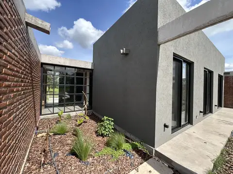 Casa en venta - Comarcas de Luján - Santa Inés