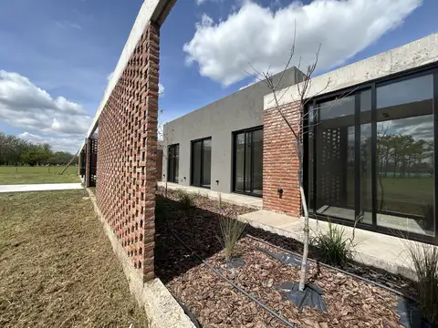 Casa en Venta en Santa Inés, USD 350.000