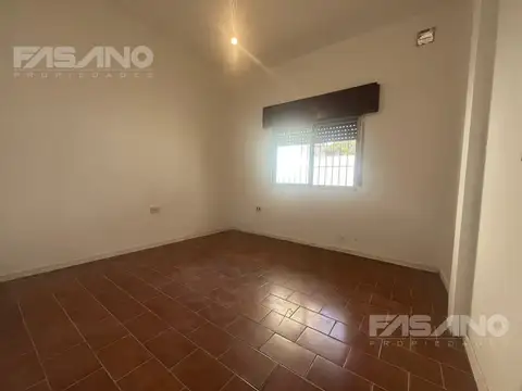 Depto Tipo Casa en Alquiler 35 años